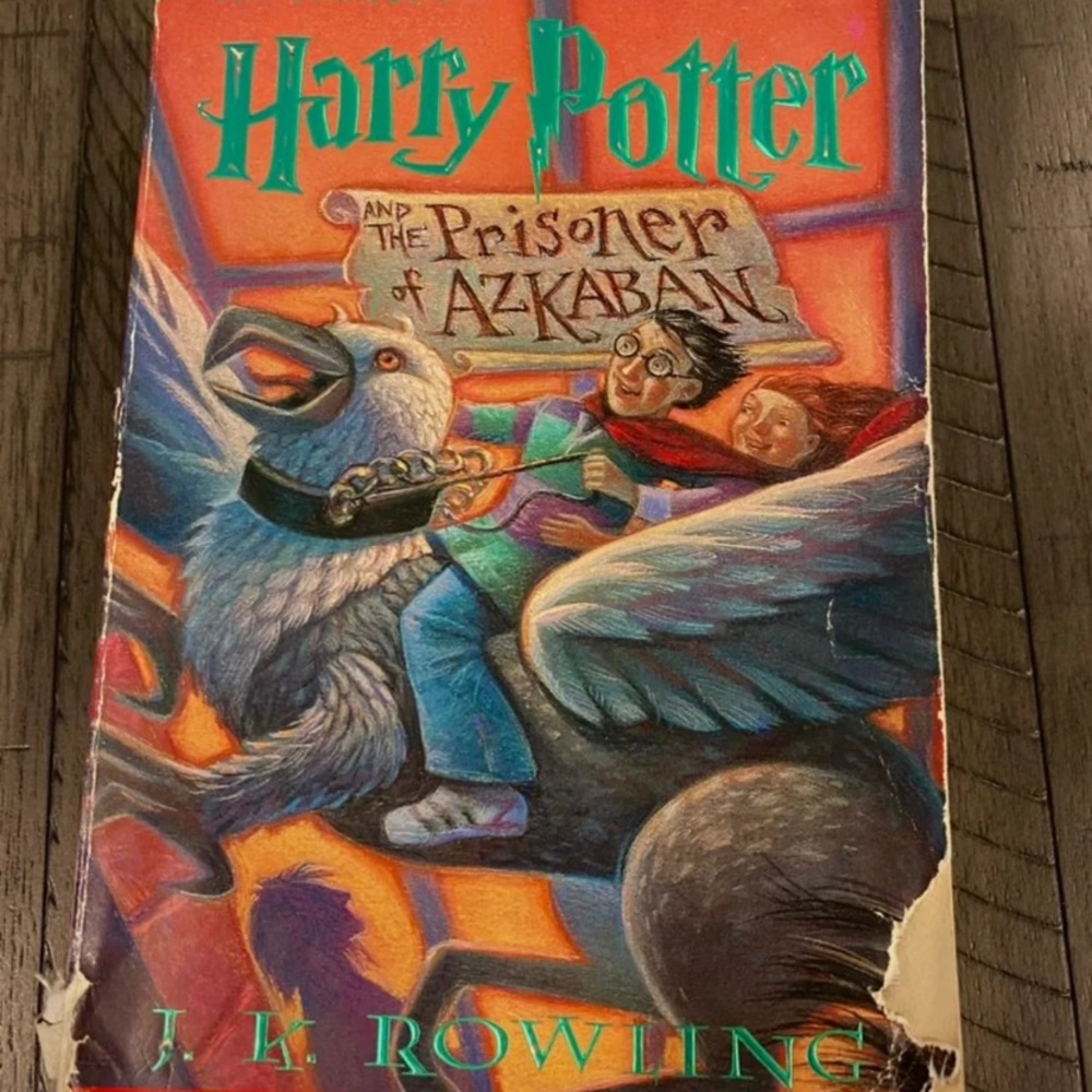 Harry Potter Book - Picture 9 of 9